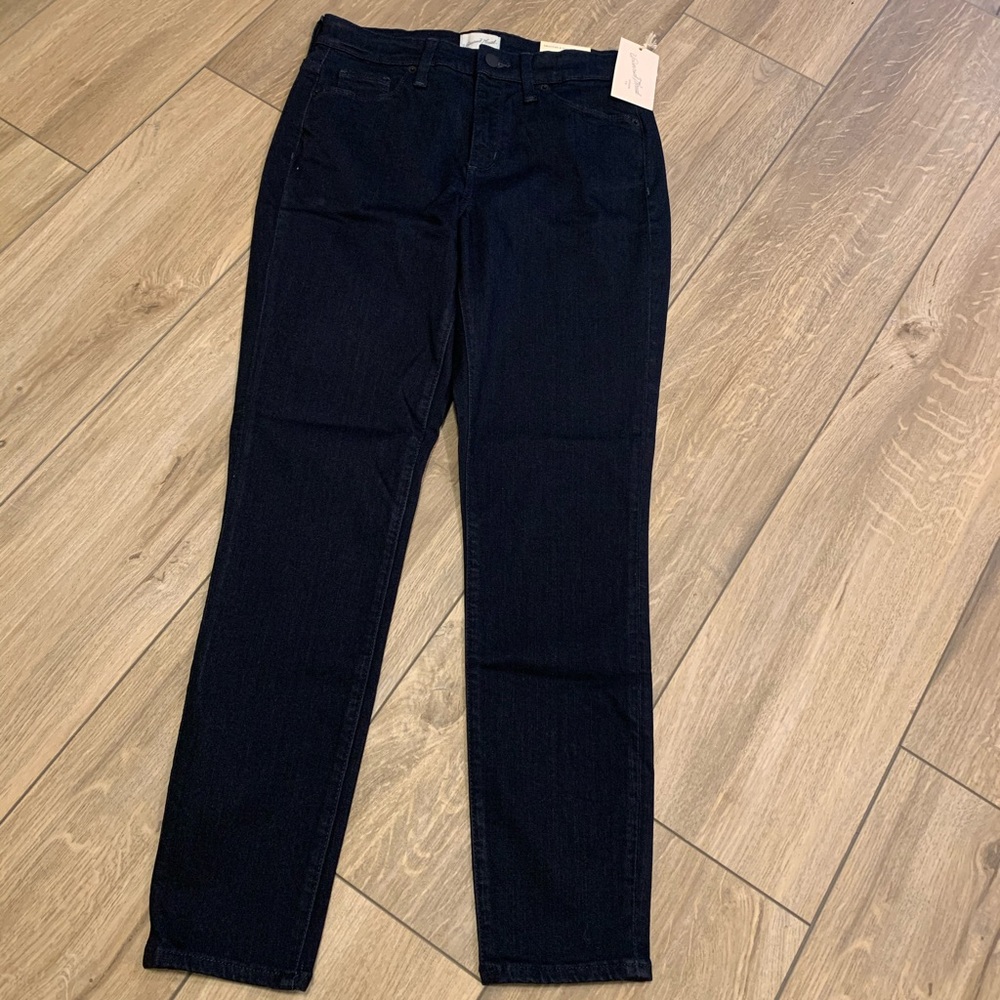 NWT Universal Thread skinny dark denim jea…